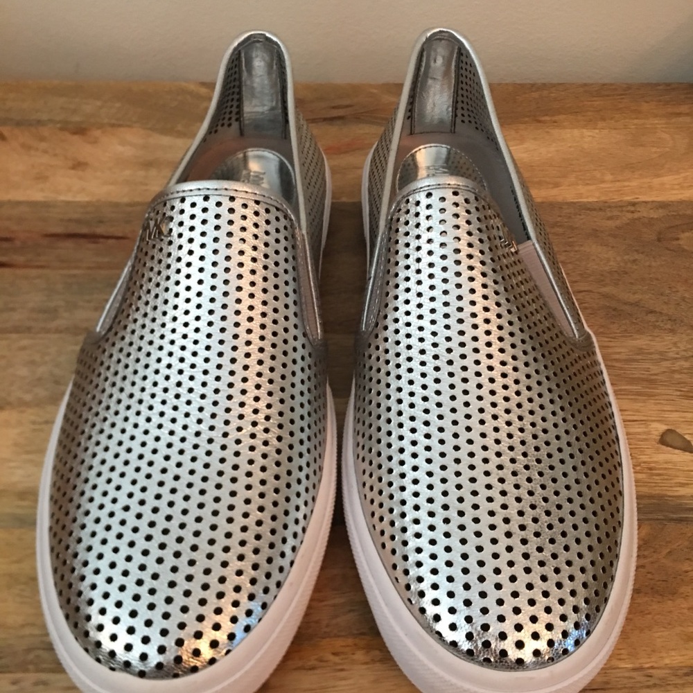 NWOB Michael Kors Silver Slide-On Sneakers - Picture 2 of 6